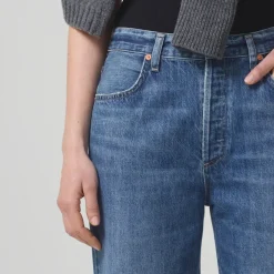 Annina 33 High Rise Wide Leg Jeans in Starsign | Collen & Clare