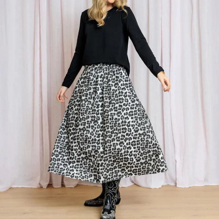 BLACK COLOUR Abbie Skirt in Light Grey Leopard