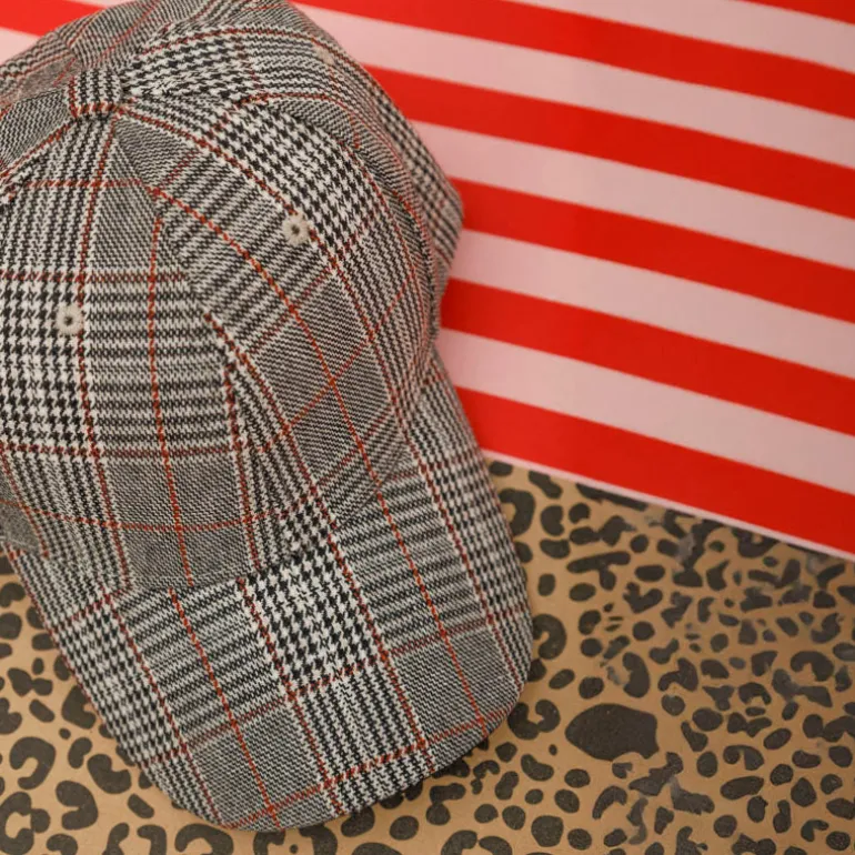 Black Colour Maizah Chequered Cap in Black
