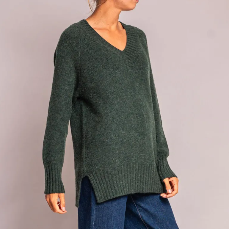 CASH CA Long V Neck Chunky Knit in Dark Green