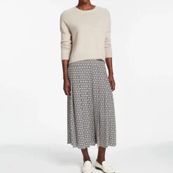 CEFINN Pleated Maxi Skirt in Ecru/Black