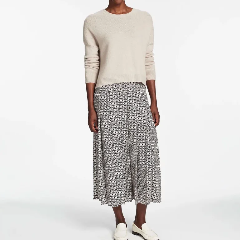CEFINN Pleated Maxi Skirt in Ecru/Black