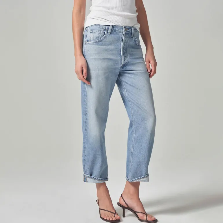 CITIZENS OF HUMANITY Dahlia Bow Leg Baby Roll Jeans in Ribbon