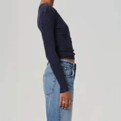 CITIZENS OF HUMANITY Vara Henley Top in Mineral Navy