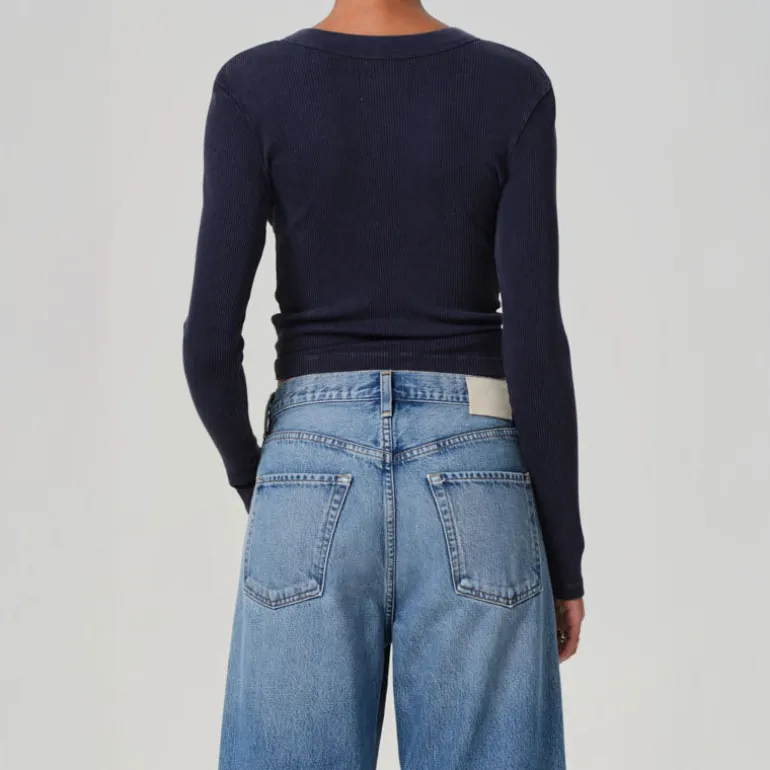 CITIZENS OF HUMANITY Vara Henley Top in Mineral Navy