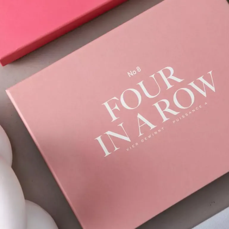 Classic Four In A Row | Collen & Clare