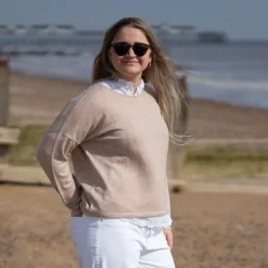 COLLEN & CLARE Anna Lightweight Merino/Cashmere Mix Simple Knit in Oat