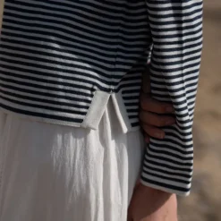 COLLEN & CLARE Easton Cotton Loose Stripe Knit in White/Navy