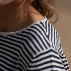 COLLEN & CLARE Easton Cotton Loose Stripe Knit in White/Navy
