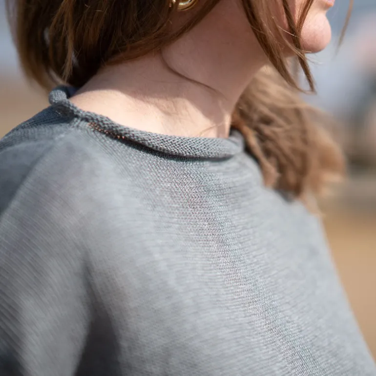 COLLEN & CLARE Pea Linen Crop Knit in Smoke