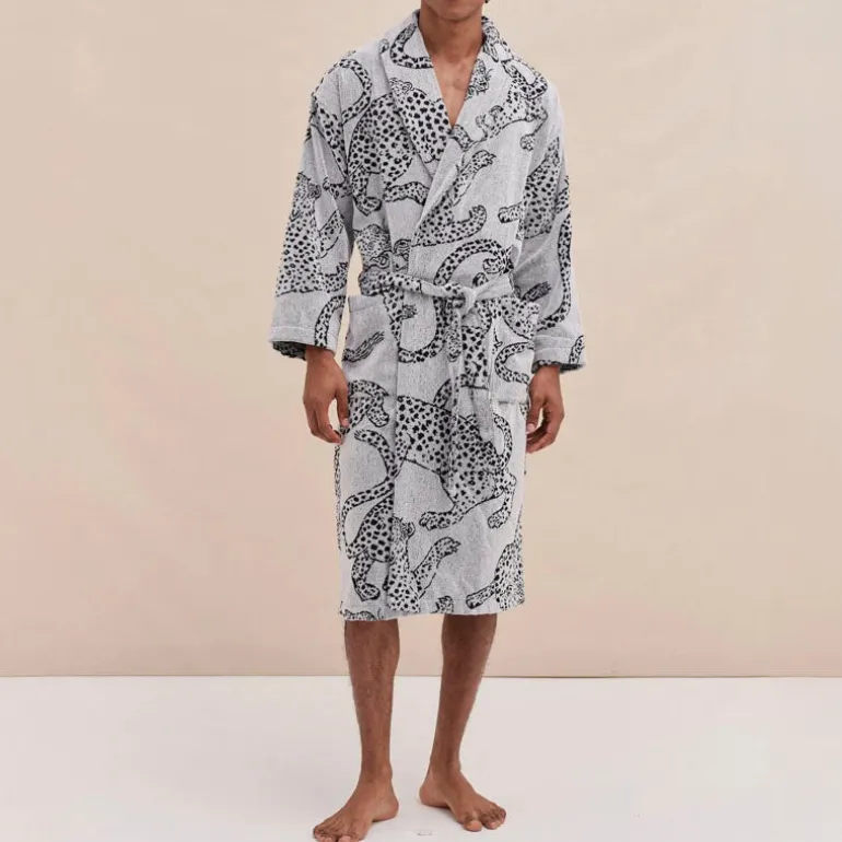 Desmond & Dempsey Jag Print Unisex Towel Robe in Cream