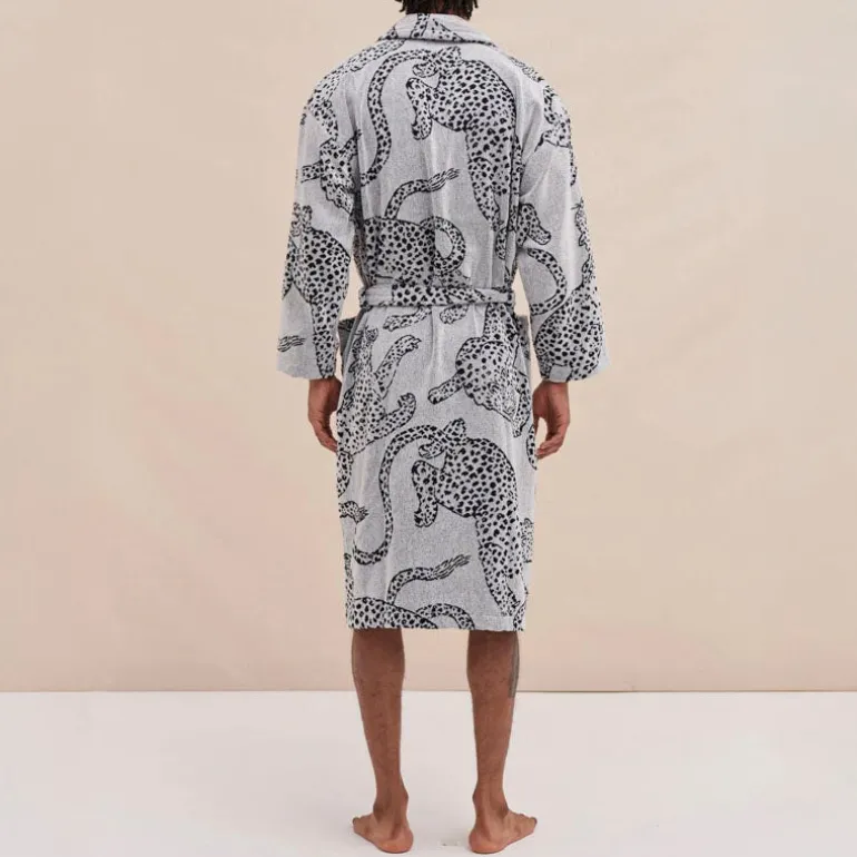 Desmond & Dempsey Jag Print Unisex Towel Robe in Cream