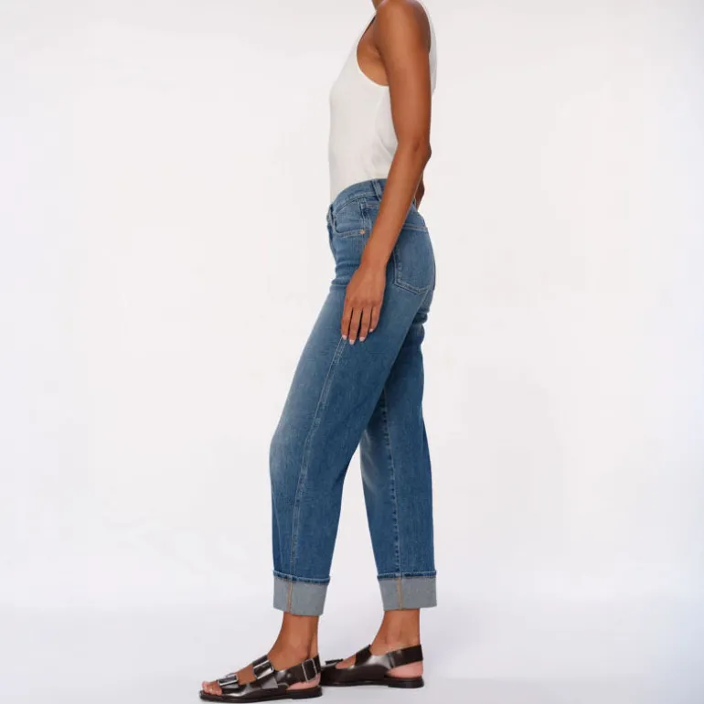 DL1961 Thea Boyfriend Relaxed Tapered Jeans in Wythe Cuffed