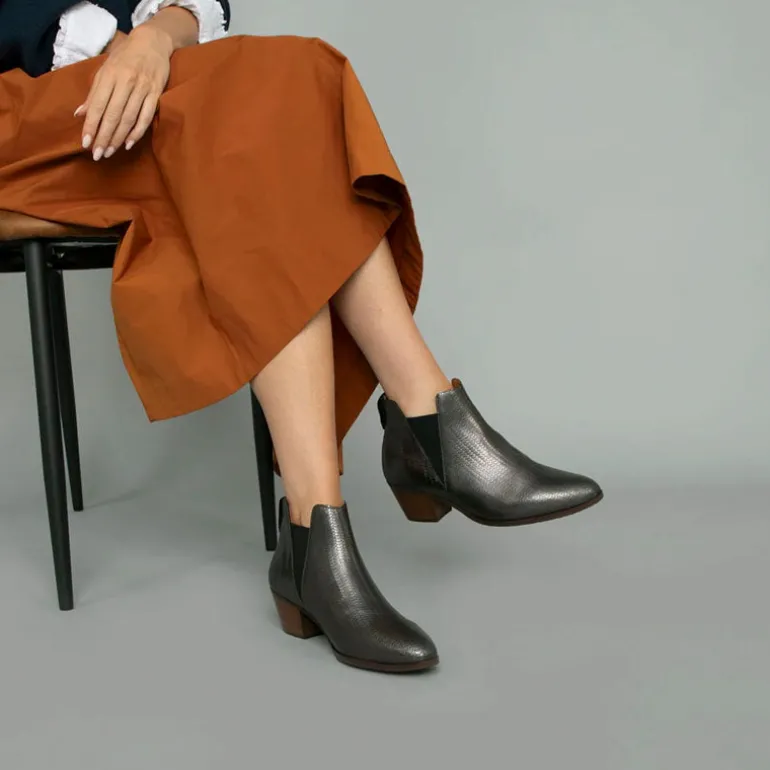 ESSKA Ginny Low Heeled Boots in Graphite/Gunmetal Diablo