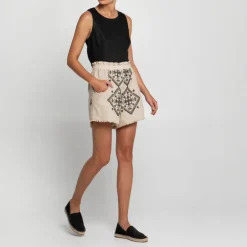 GREEK ARCHAIC KORI Lefkada Shorts in Beige/Black