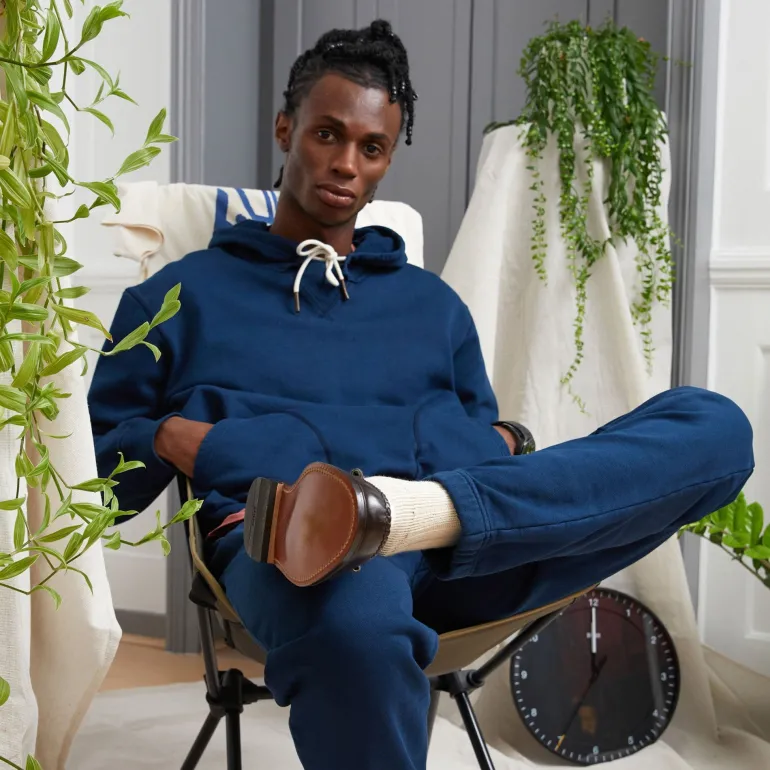 Henshaw Hoodie in Midnight Navy | Collen & Clare
