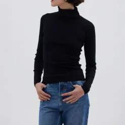 IRIS & WOOL Wool Roll Neck in Black