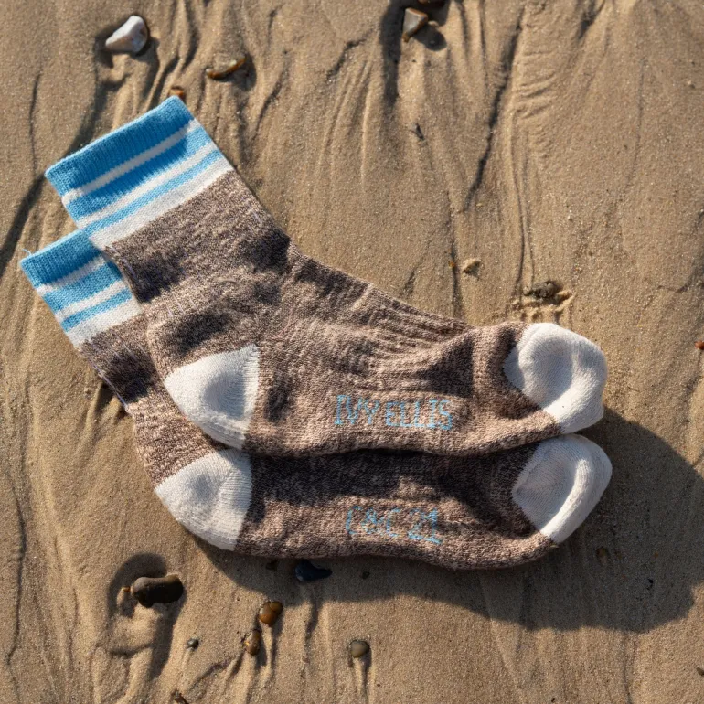 IVY ELLIS Ladies Ness Quarter Length Socks in Brown