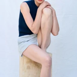 JUMPER1234 Distressed Tank in Navy