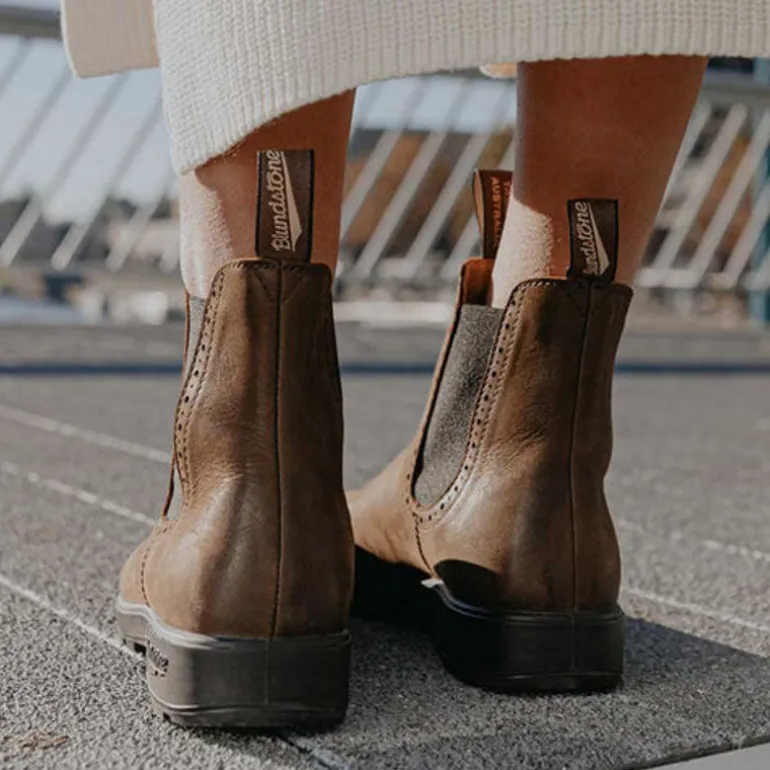 2151 Leather Boots in Antique Brown | Collen & Clare