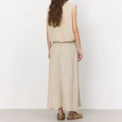 LEVETE ROOM Naja 22 Linen Mix Skirt in Island Fossil Melange