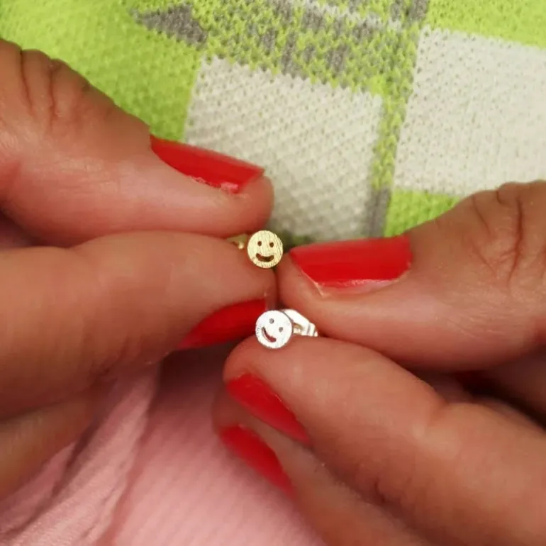 LULU COPENHAGEN Smiley Earring in Silver