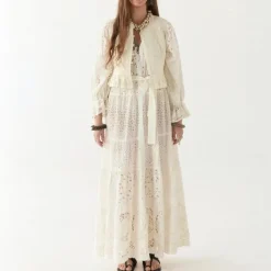 MAISON HOTEL Lilbet Dress in Shell