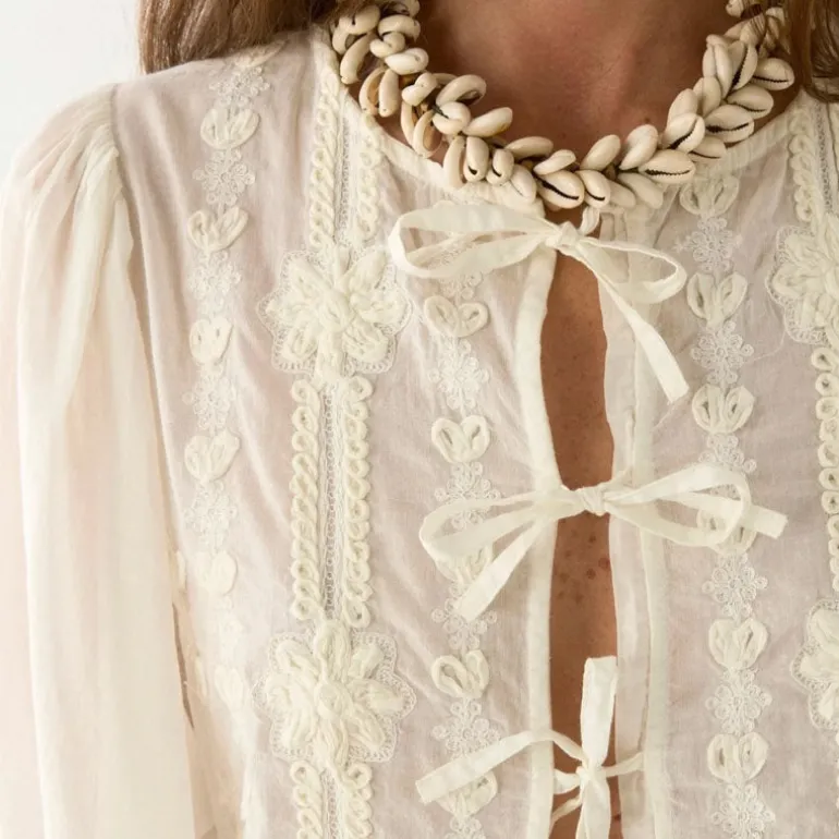 MAISON HOTEL Ludovica Blouse in Pearl