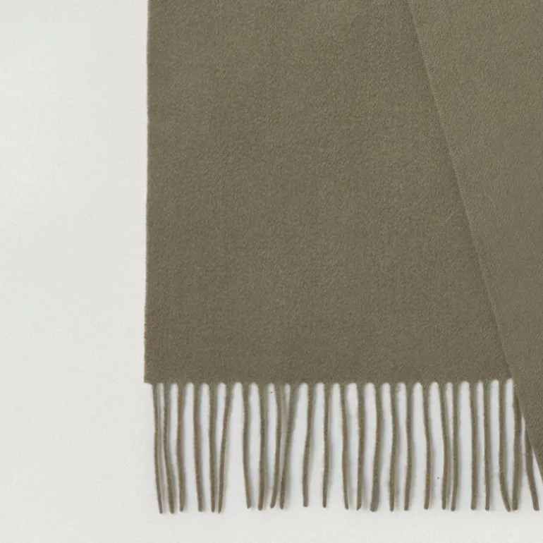 Mulberry Cashmere Scarf in Olive Cashmere