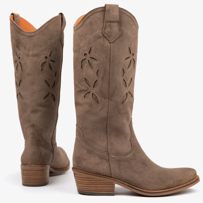 PENELOPE CHILVERS Jasmine Embroidered Cowboy Boots in Sesame