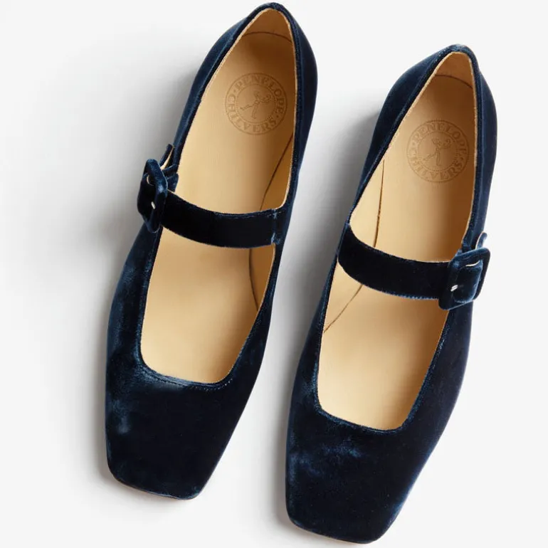 Penelope Chilvers Low Mary Jane Velvet Shoe in Navy