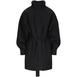 Rossby Coat in New Black | Collen and Clare