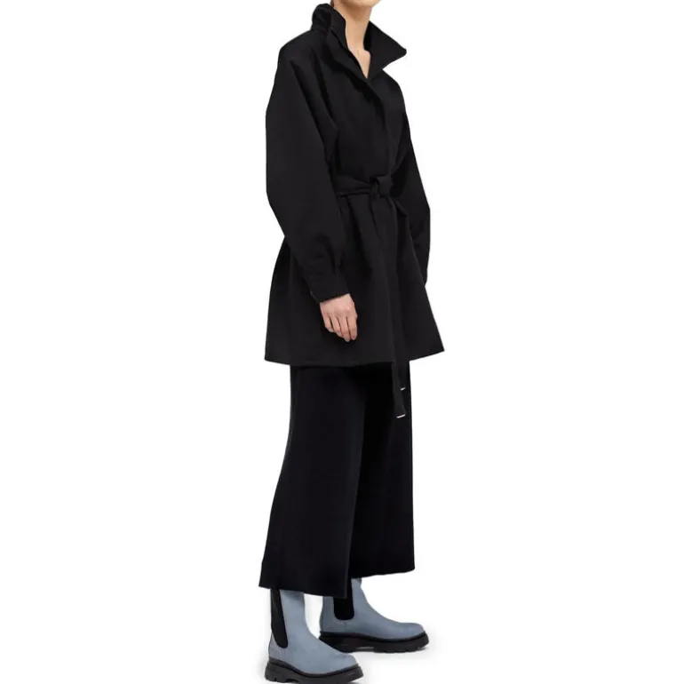 Rossby Coat in New Black | Collen and Clare