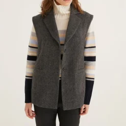 ROSSO35 Cozy Flannel Waistcoat in Dark Grey