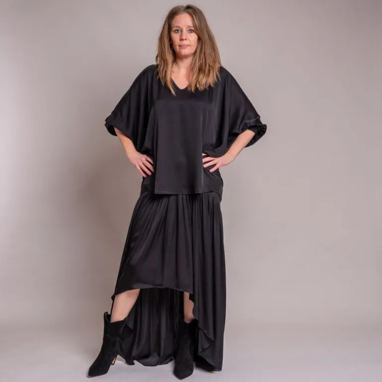 Silk95five Austin Top in Noir