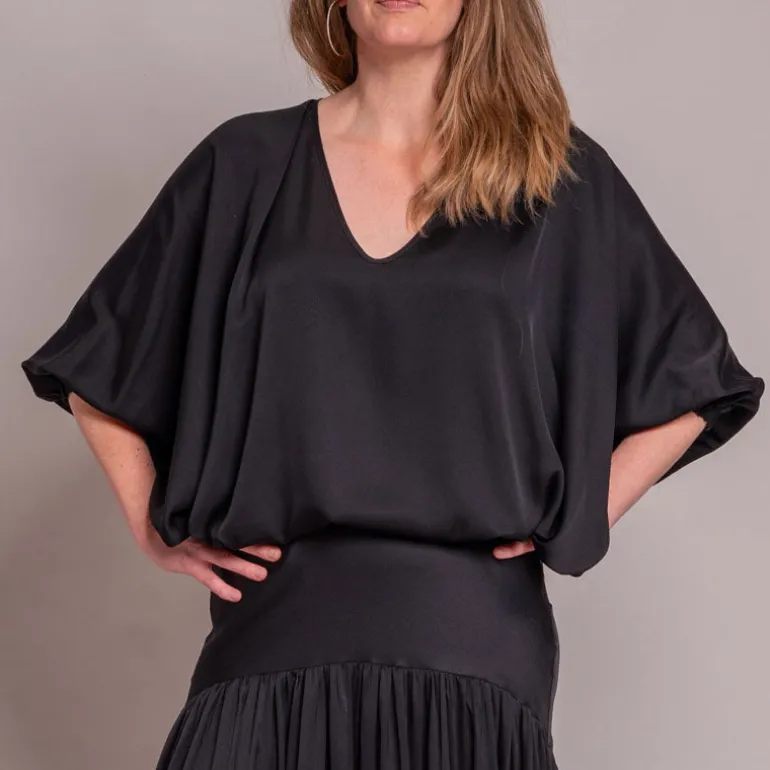 Silk95five Austin Top in Noir