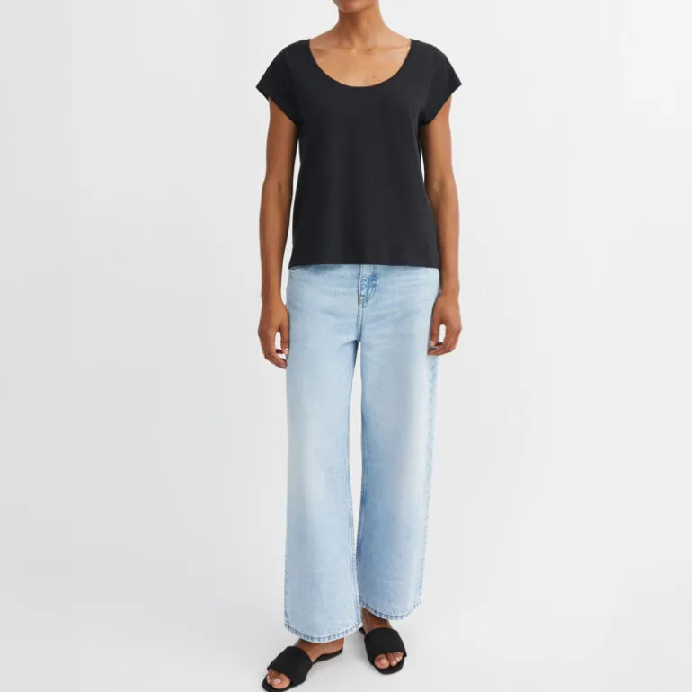 SKALL Andy Wide Neck Tee in Black