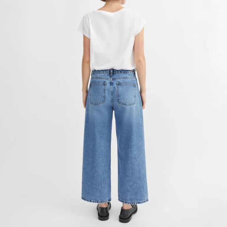SKALL Taylor Cropped Jeans in Worn Mid Blue
