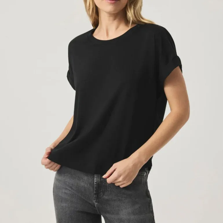 SPLENDID Skye Slub Tee in Black
