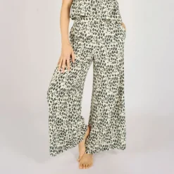 TRAFFIC PEOPLE Evie Trousers in Black
