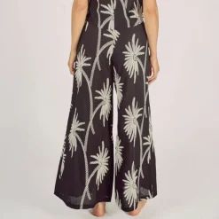 TRAFFIC PEOPLE Wide Boy Trousers in Black