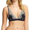 Wacoal Embrace Lace Soft Cup Bra in Black | Collen & Clare