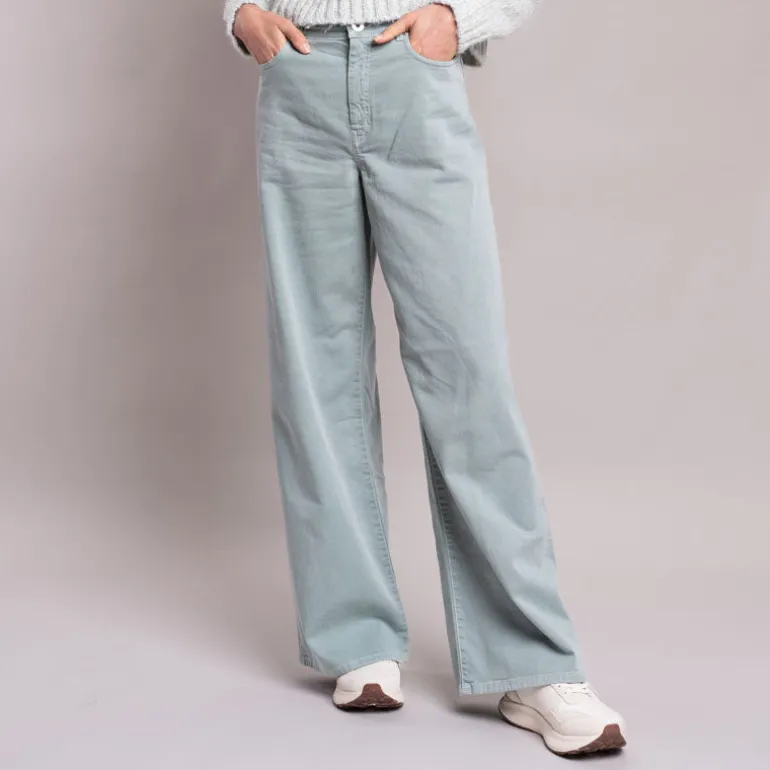 Weekend MaxMara Medina High Waisted Trousers in Pastel Green